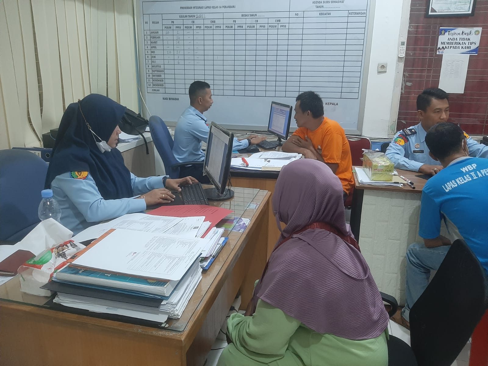 Responsif.. Cara Petugas Lapas Pekanbaru Berikan Informasi Kepada Warga Binaan Pemasyarakatan