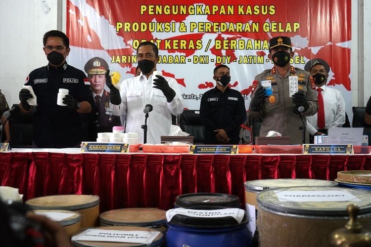 Bareskrim Bongkar Pabrik Obat Keras Ilegal di Yogyakarta, Prodoksi 2 Juta Butir Perhari