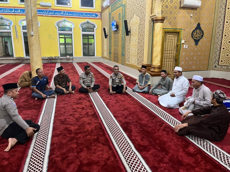 SUBUH KELILING, CARA POLSEK BANDAR SEI KIJANG BANGUN KEPERCAYAAN PUBLIK LEWAT PENDEKATAN AGAMA