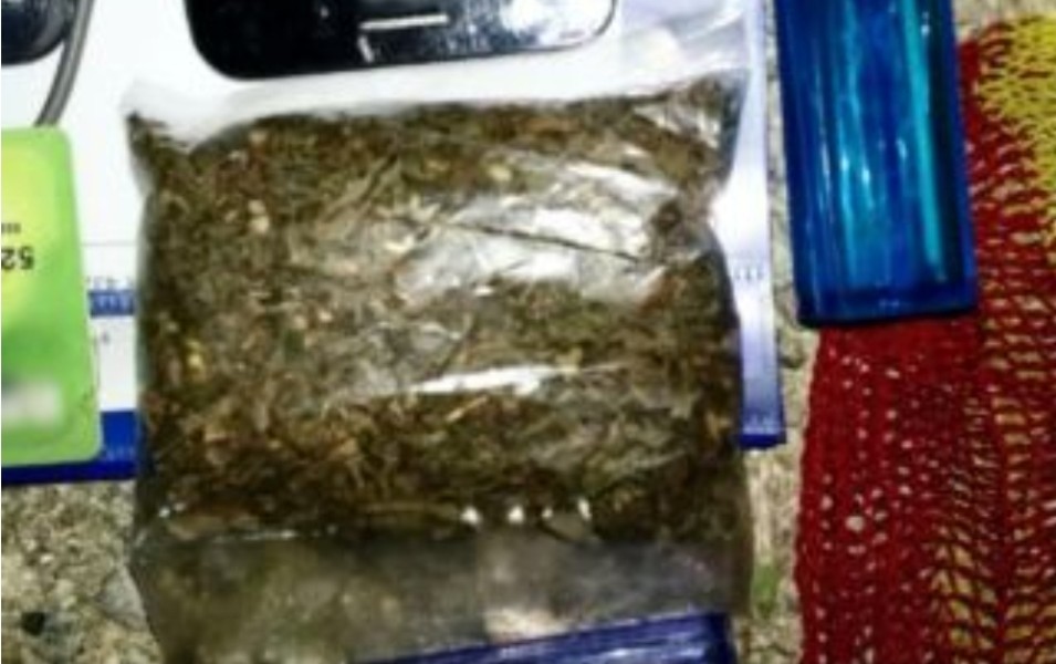 Deteksi X-Ray Bandara SSK II Bongkar Paket Ganja Hampir 1 Kilogram
