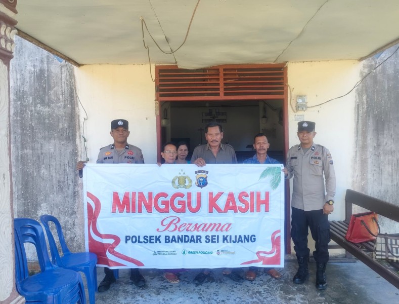 Polsek Bandar Sei Kijang Laksanakan Ibadah Minggu Kasih, Tingkatkan Keamanan dan Kerukunan