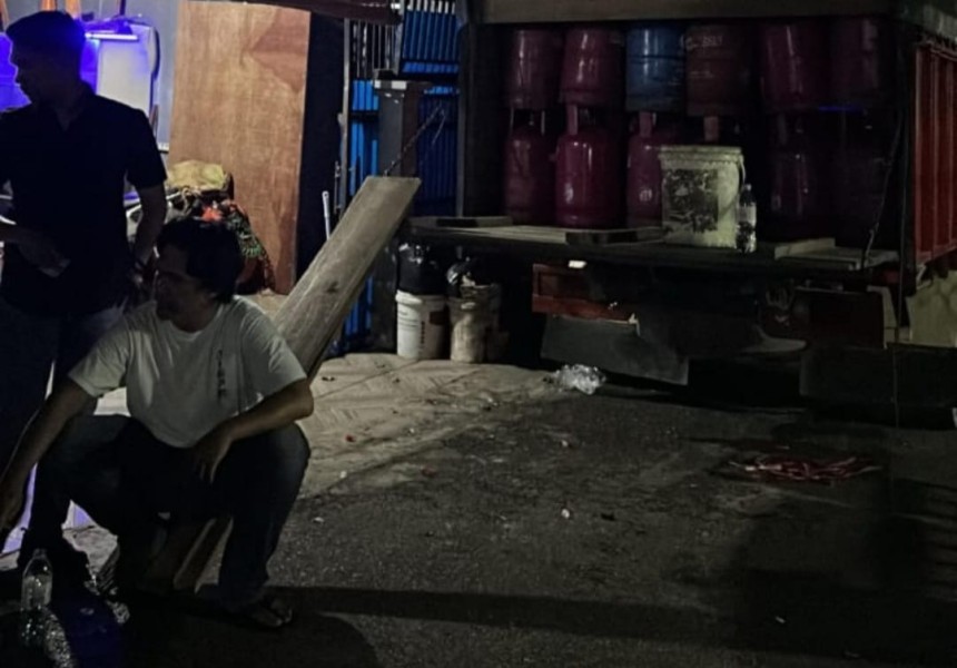 Polda Riau Bongkar Pengoplosan gas Bersubsidi, Tiga Pelaku Diamankan