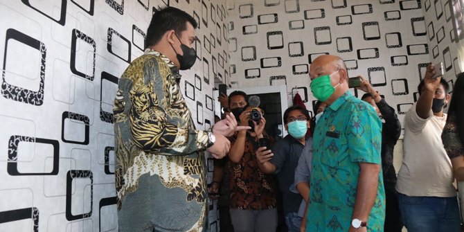 Tarik Pungli ke Warga, Walikota Bobby Sidak dan Copot Jabatan Lurah Sidorame Timur