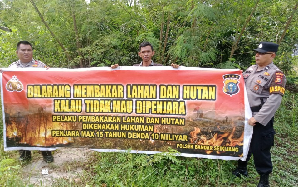 “Polsek Bandar Sei Kijang Laksanakan Patroli Karhutla untuk Jaga Lingkungan”