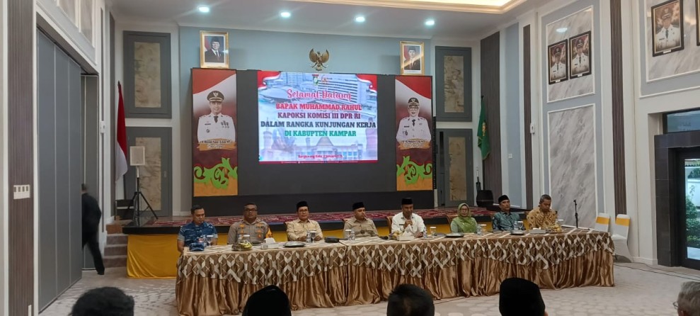 Komisi III DPR RI 'Sidak' Program MBG di Kampar, Kapolres: 'Mediasi Berhasil, Bupati: 'MBG Prioritas