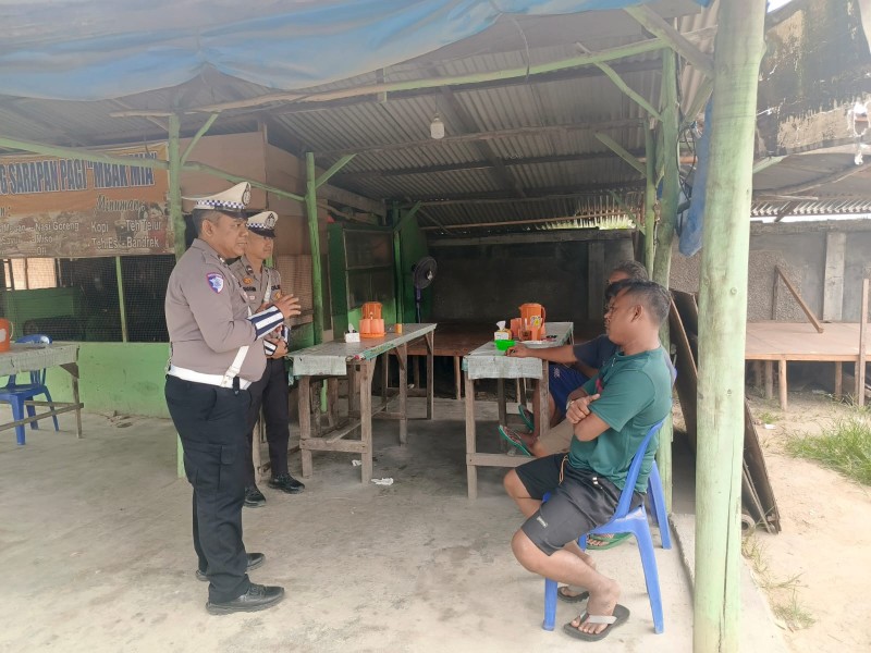 *Polsek Bandar Sei Kijang Laksanakan Sosialisasi Himbauan Keselamatan Berlalu Lintas*