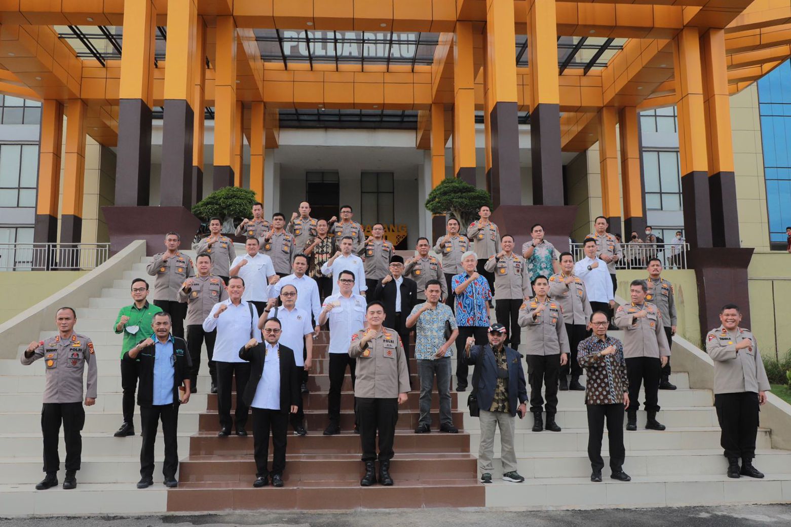 Terima Kunjungan Kerja Komisi III DPR RI, Kapolda Irjen Moh Iqbal : Kami Berterimakasih, Semangatnya Adalah Penguatan Kerja Polda Riau