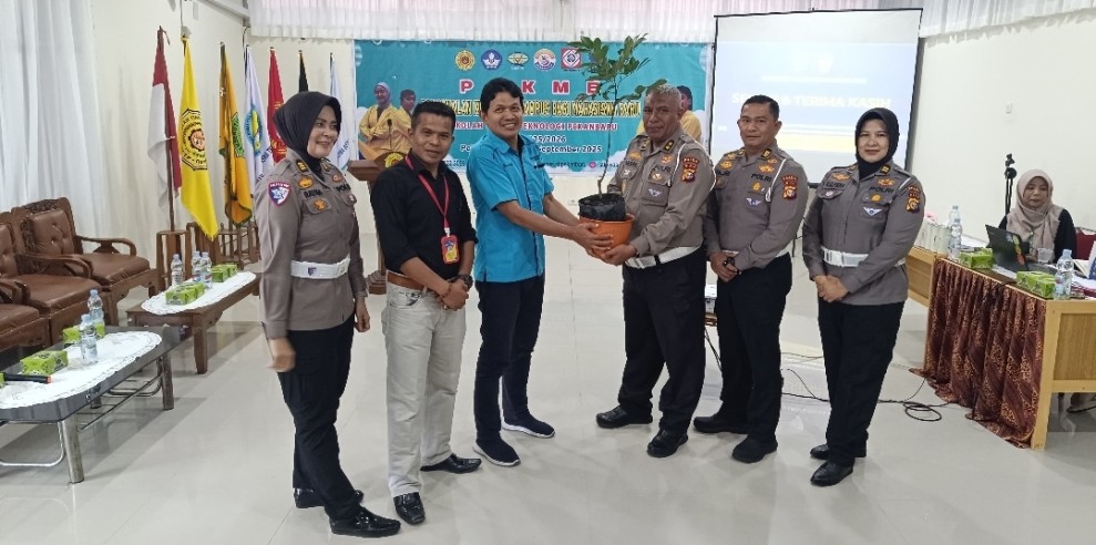 Jelang HUT Lalu Lintas Ke - 70 Ditlantas Polda Riau Gelar Police Goes To Campus di STTP, Mahasiswa Dibekali Etika Berlalu Lintas, Wawasan Kebangsaan, dan Green Policing