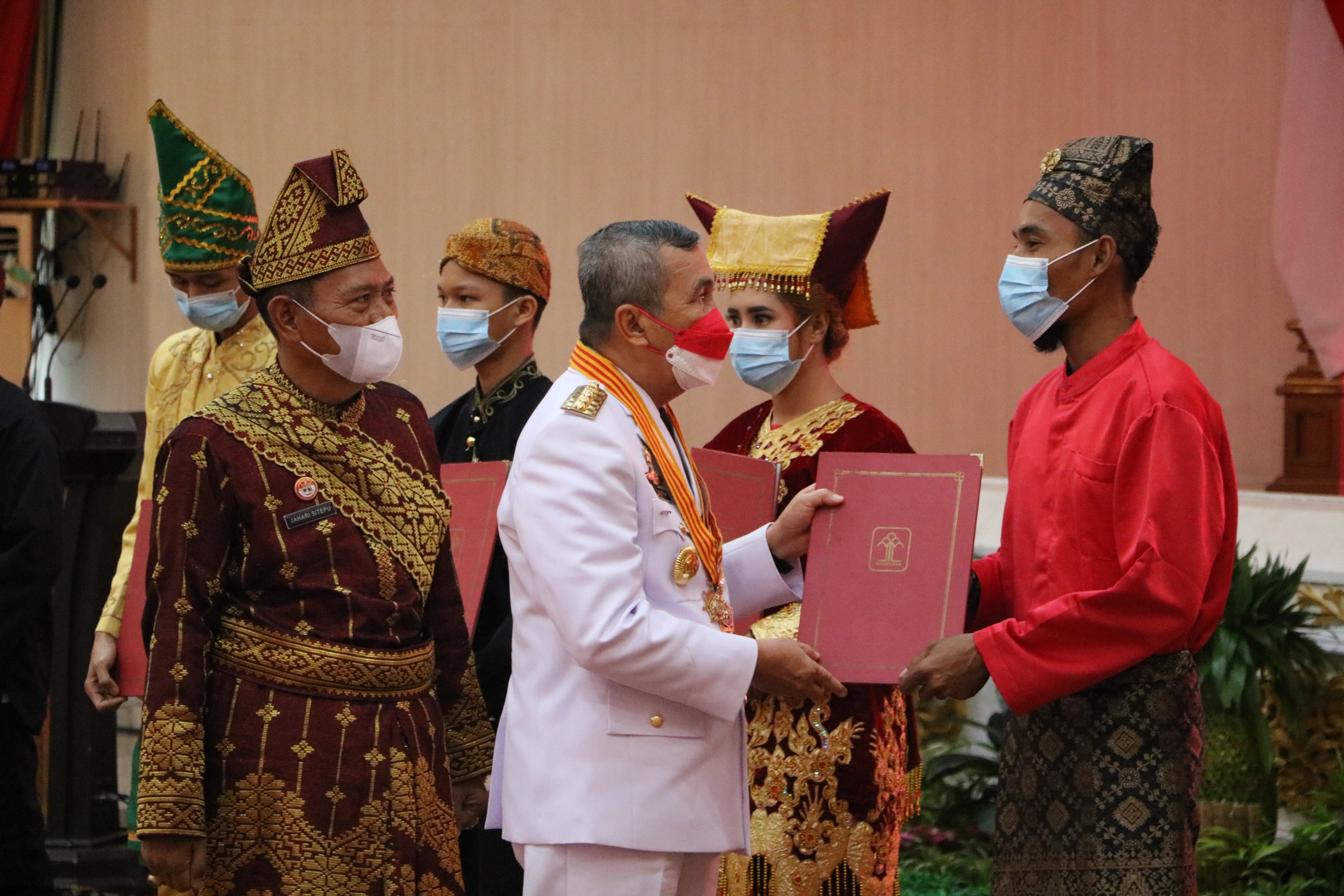 Serahkan Remisi Umum Kepada Narapidana, Gubernur Riau : Tunjukkan Sikap Dan Perilaku Yang Lebih Baik Lagi