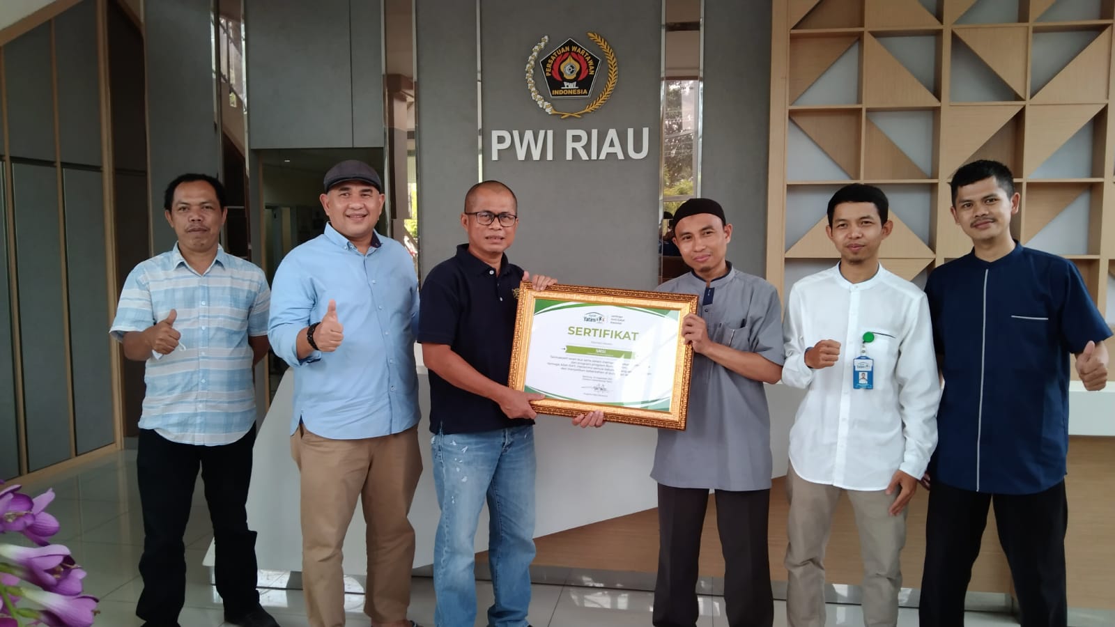 Jalin Kerjasama, Pengurus Rumah Yatim Silaturahmi dengan Ketua PWI-SMSI Riau