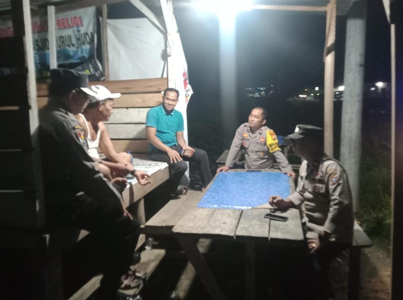 Polsek Bandar Sei Kijang Laksanakan Sambang Ke Pos Sat Kamling