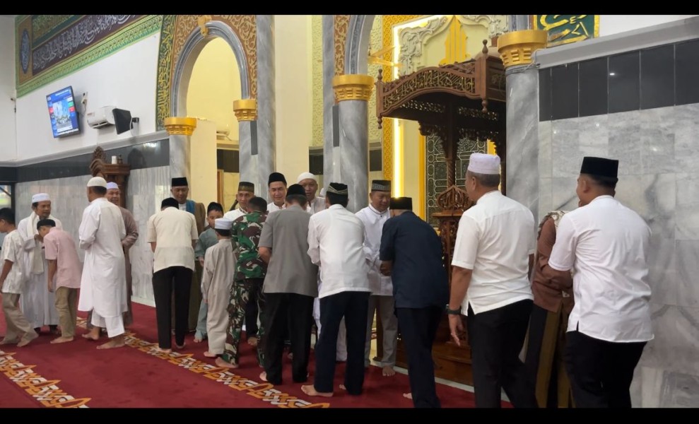 Kodam XIX/Tuanku Tambusai Laksanakan Shalat Idul Adha 1447 H dengan Khidmat dan Penuh Kekeluargaan