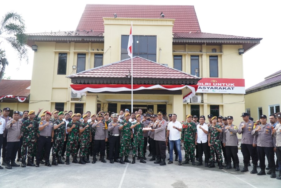 Momentum Hari Bhayangkara Ke-80, Yon Arhanud 13/PBY Perkuat Sinergi dengan Polsek Binawidya