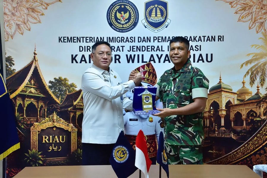 Memperkuat Sinergi dan Kolaborasi antar Instansi, Danrem 031/Wira Bima Silaturahmi ke Kanwil Imigrasi Riau