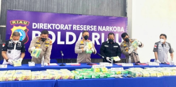 Polda Tangkap Lepas Kurir 108 Kilo Sabu