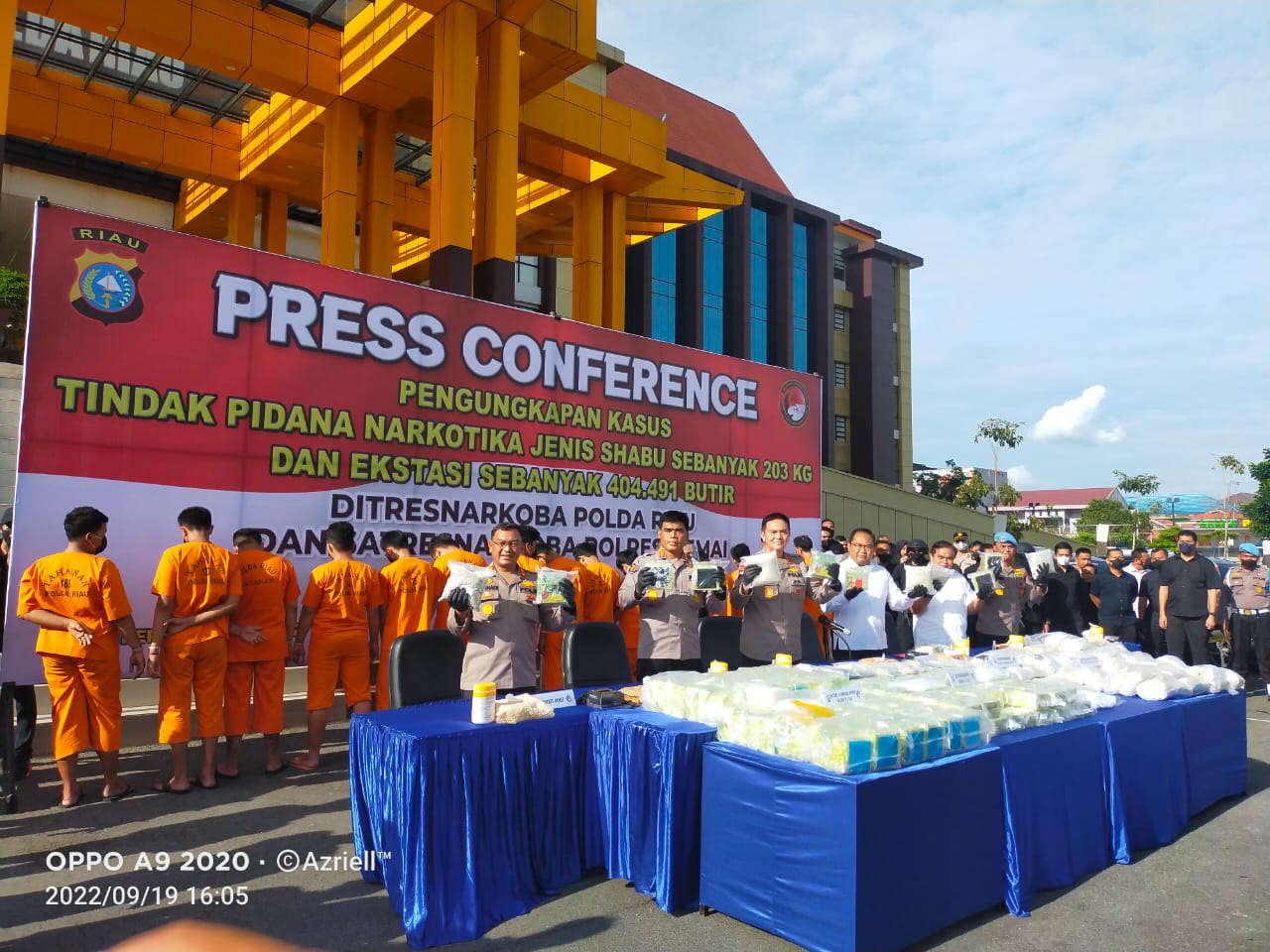 Polda Riau Gulung 16 Komplotan Narkoba, 203 KG Sabu dan 404.491 Butir Ekstasi Diamankan