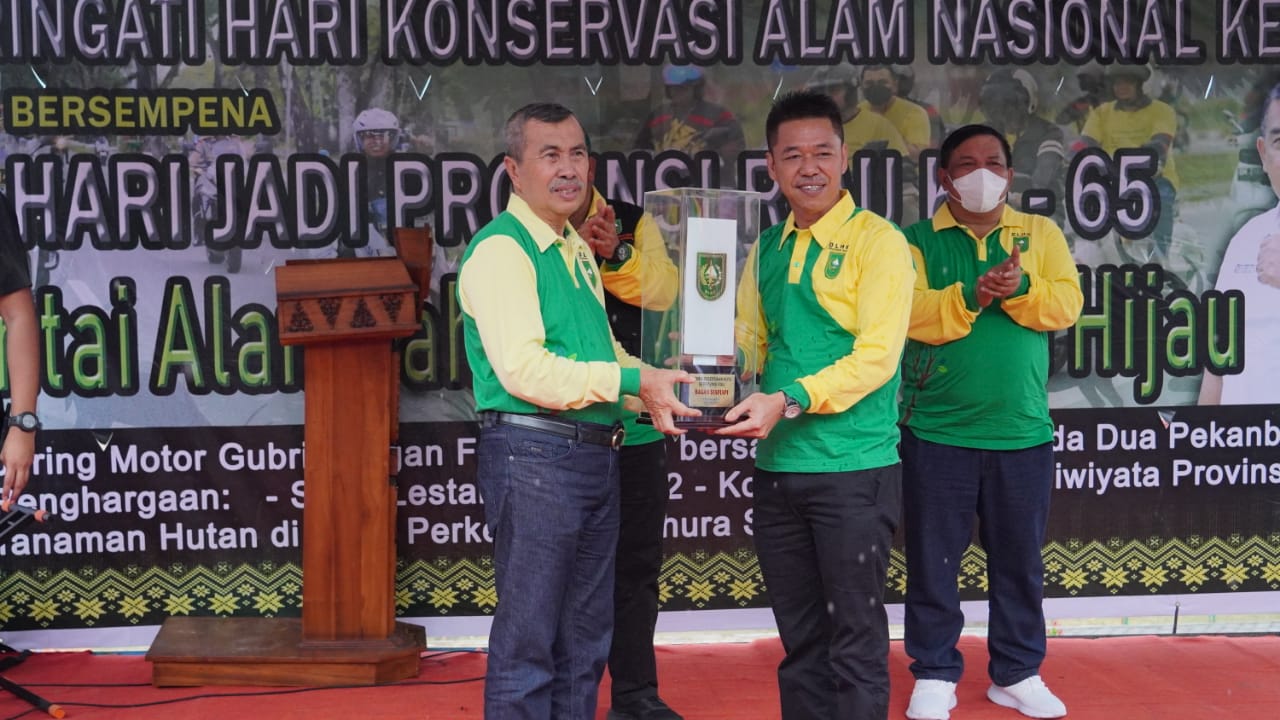 Bupati Rohil Afrizal Sintong Hadiri Hari Konservasi Alam Nasional Ke-13