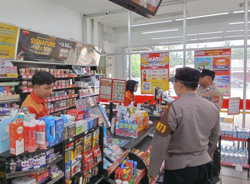 Polsek Bandar Sei Kijang Kembali Laksanakan KRYD, Himbauan Untuk Meningkatkan Keamanan Dalam Berdagang