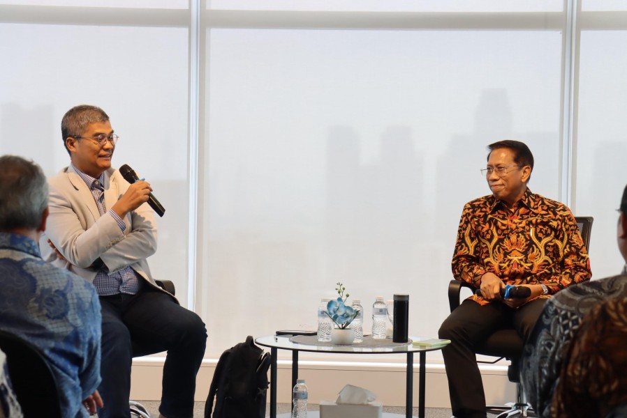 Didiek Hartantyo Ungkap Kunci Transformasi KAI di Forum Meet The Leaders Universitas Paramadina
