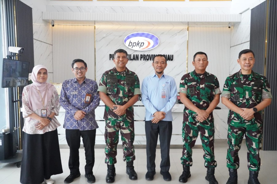 Perkuat Sinergitas Antar Instansi, Danrem 031/Wira Bima Silaturahmi ke Kantor BPKP Provinsi Riau