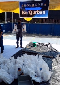 Idul Adha, NasDem Riau Sembelih 2 Ekor Sapi dan 1 Kambing