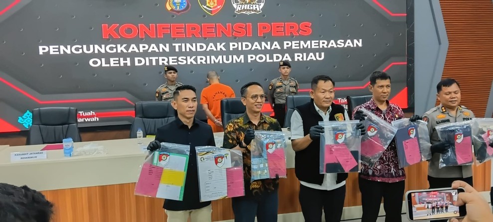 Polda Riau Tangkap Petinggi Ormas Petir yang Lakukan Pemerasan Terhadap Perusahaan di Pekanbaru