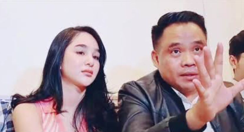 Artis Hana Hanifah Yang Diduga Menerima Aliran Dana SPPD Fiktif Kembali di Periksa Ditreskrimsus Polda Riau