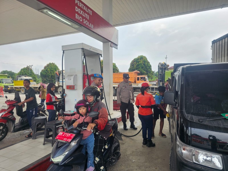 Polsek Bandar Sei Kijang Kembali Laksanakan KRYD, Fokus pada Harkamtibmas dan Antisipasi Kejahatan di SPBU