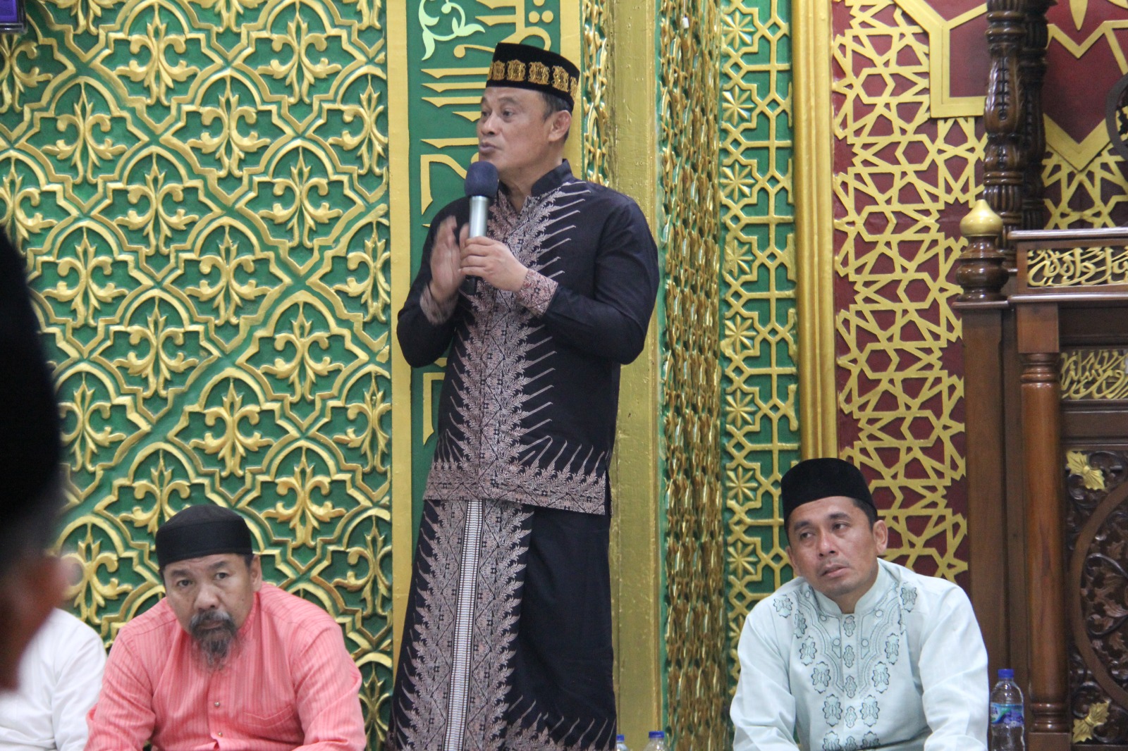 Taraweh Perdana, Warga Binaan Lapas Pekanbaru Berbondong - Bondong Makmurkan Masjid