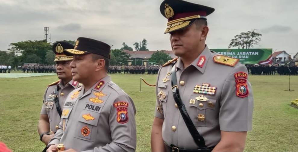 Kapolda Riau Pimpin Sertijab Wakapolda, Brigjen Hengki Resmi Bertugas