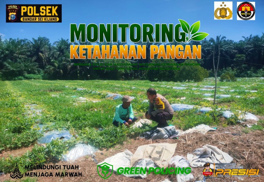 Polsek Bandar Sei Kijang Dampingi Petani Rawat Tanaman Semangka, Dukung Ketahanan Pangan di Pelalawan