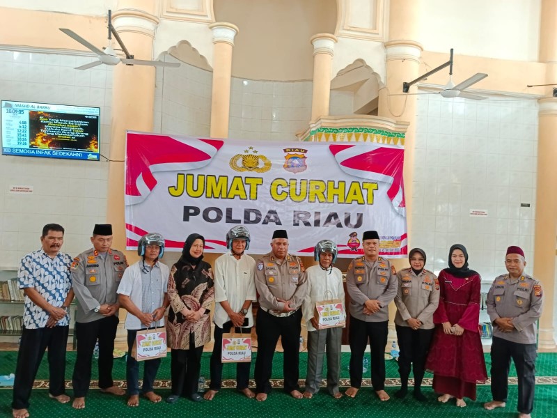 Jumat Curhat Polda Riau Bersama Polresta Pekanbaru, Warga Senapelan Sampaikan Keluhan Soal Tanah, SIM, hingga Pungli Ormas