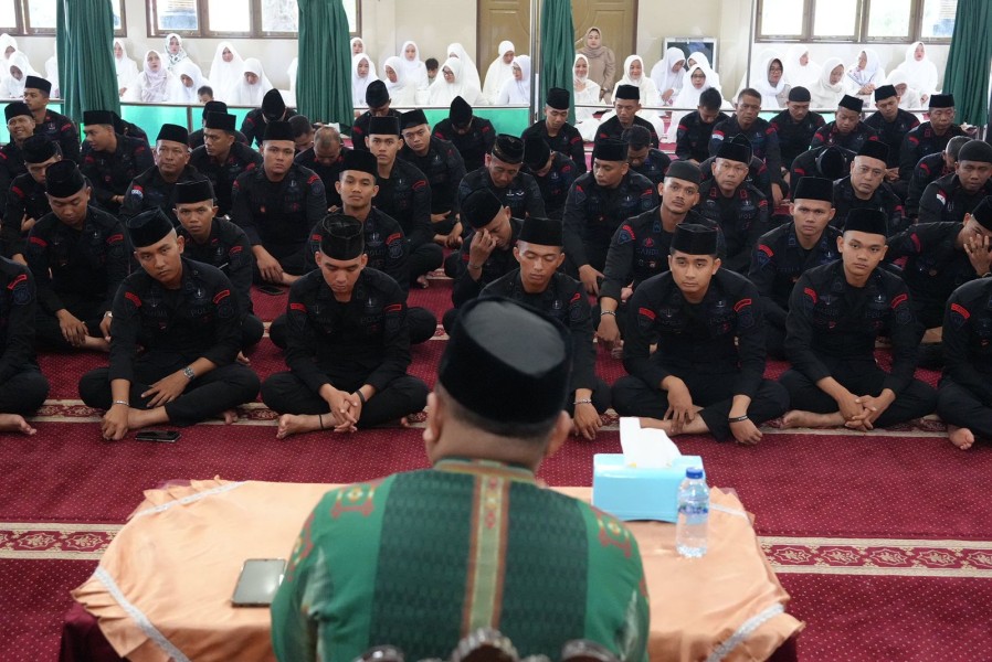 Satuan Brimob Polda Riau Memperingati Maulid Nabi Muhammad SAW 1447 H