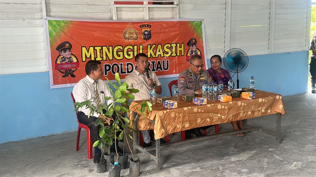 Polda Riau Gelar Minggu Kasih di Gereja Kristen Lutheran Indonesia