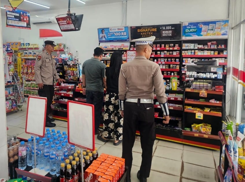 Polsek Bandar Sei Kijang Laksanakan Kegiatan Rutin Yang Ditingkatkan (KRYD) Antisipasi Kebakaran dan Kejahatan