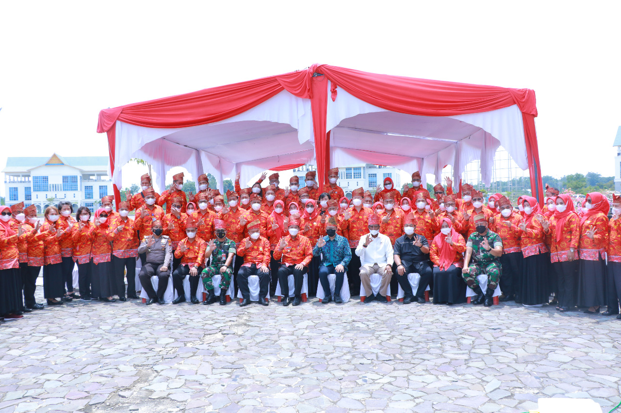 Ketua DPD LPM Riau T.Rusli Ahmad, lantik jajaran DPD LPM KoYota Pekanbaru