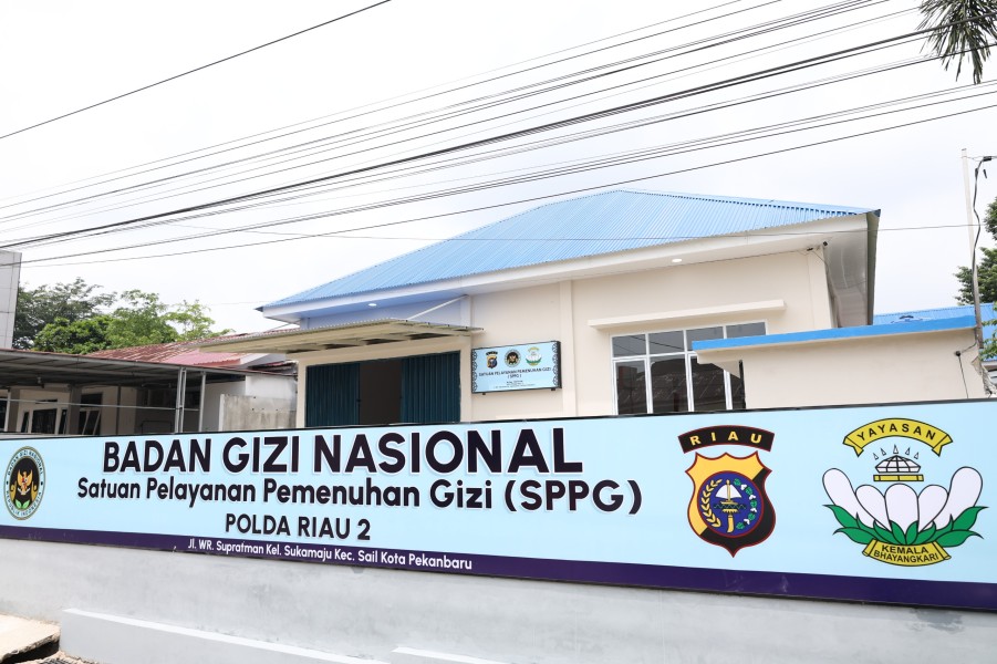 Warga Pekanbaru Berterima Kasih SPPG Polda Riau Kerja Lokal