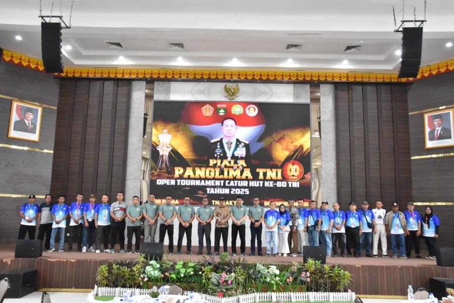 Danrem 031/WB Secara Resmi Buka Open Tournament Catur Piala Panglima TNI dan Bazar UMKM Wira Bima