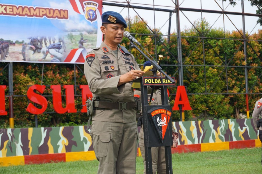 Tingkatkan Kemampuan Taktis, Brimob Riau gelar Latihan Gerilya Anti Gerilya