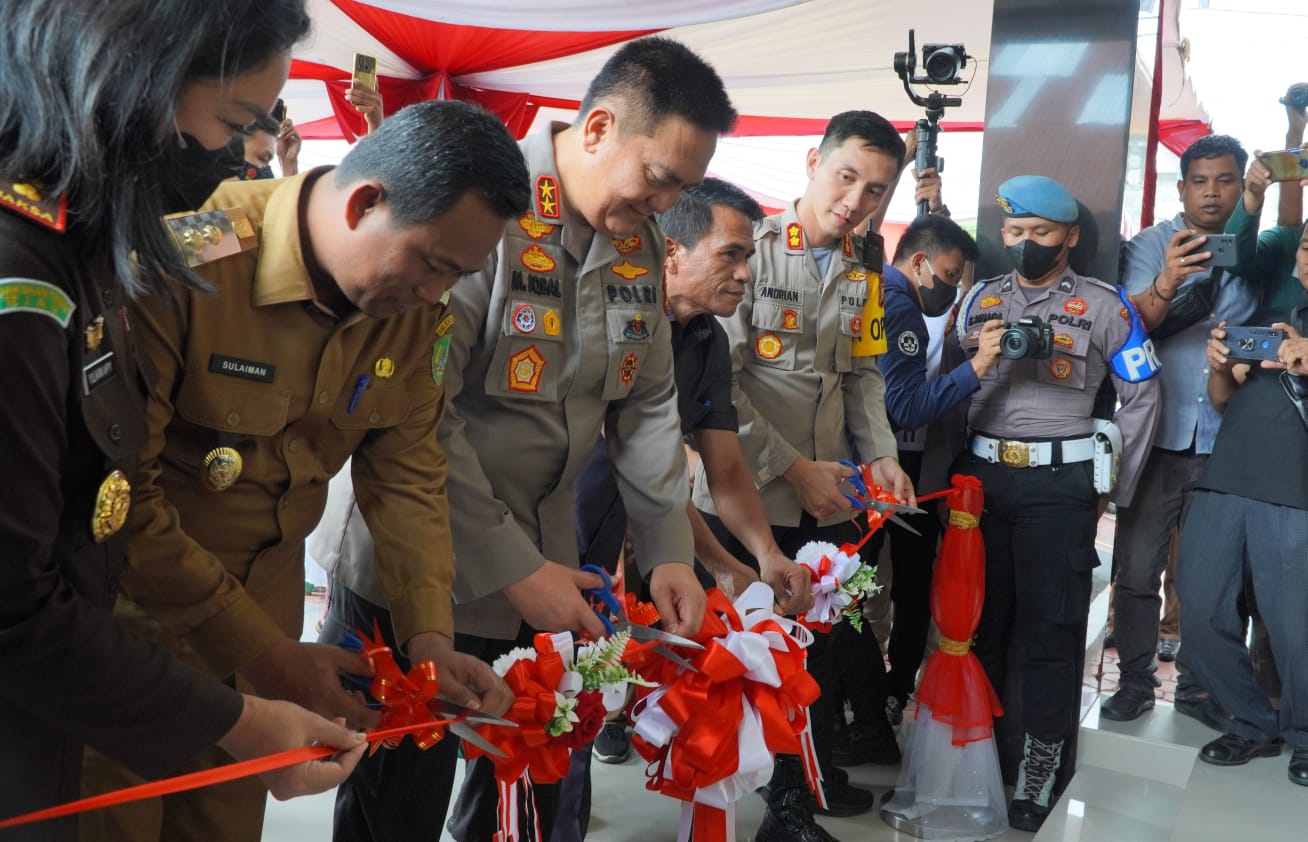 Kapolda Riau Resmikan Kantor Pelayanan Terpadu Polres Rohil Di Bagansiapiapi