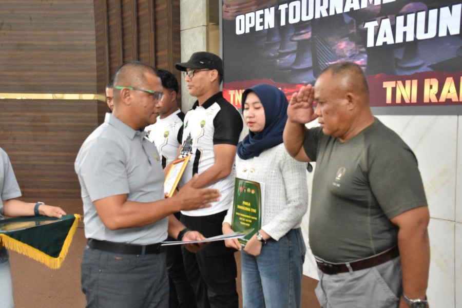 Danrem 031/Wira Bima Resmi Tutup Open Tournament Catur HUT ke-80 TNI