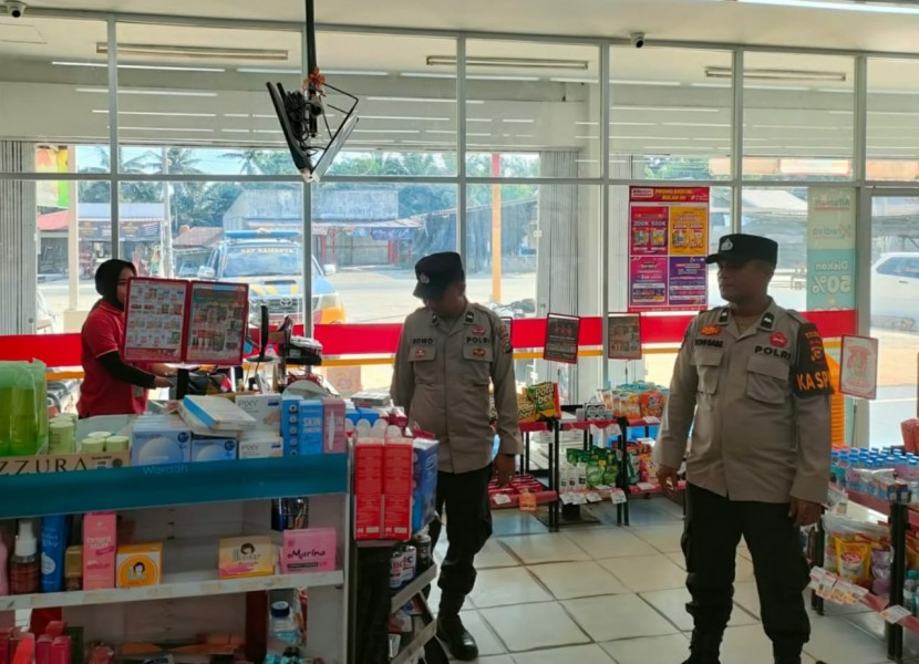 Polsek Bandar Sei Kijang Lakukan Kegiatan Rutin Yang Ditingkatkan (KRYD) untuk Harkamtibmas Kepada Penjaga Swalayan