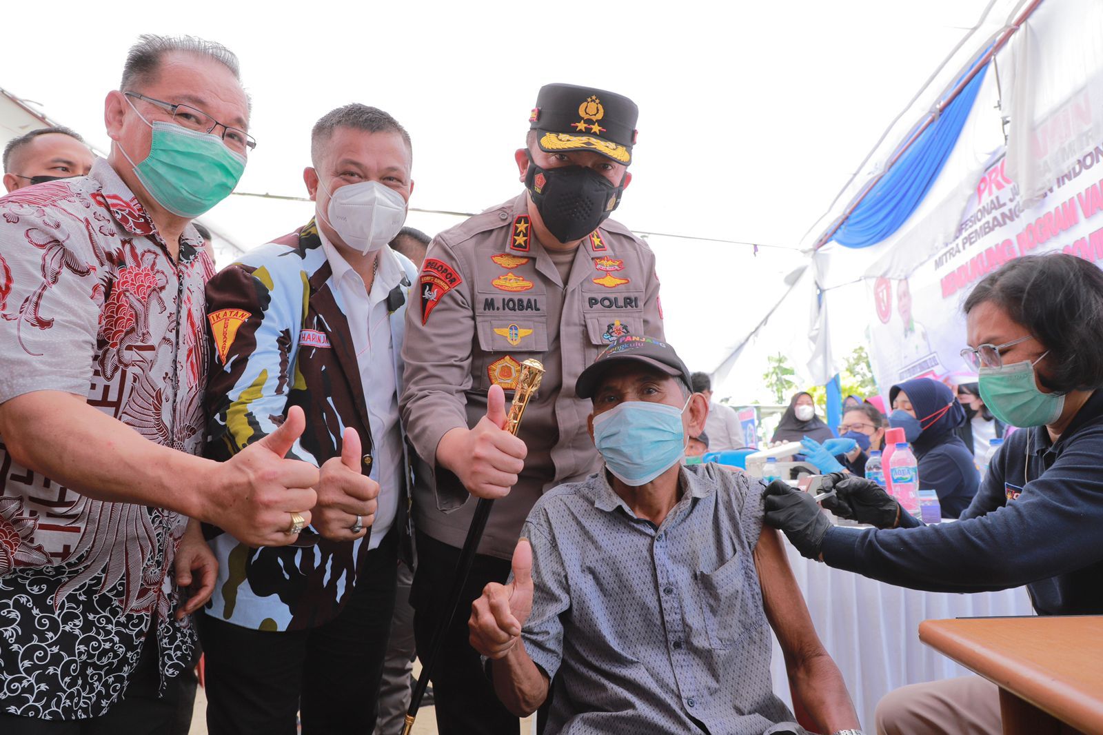 Kerjasama Dengan Polda Riau, DPD IPK Hadirkan Ribuan Masyarakat Untuk di Vaksin di Pekanbaru