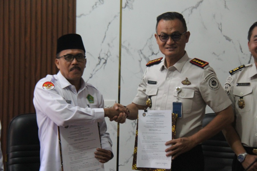 Langkah Nyata Tingkatkan Pembinaan Bagi Warga Binaan, Lapas Pekanbaru Tanda Tangani MoU dengan Kemenag Kota Pekanbaru