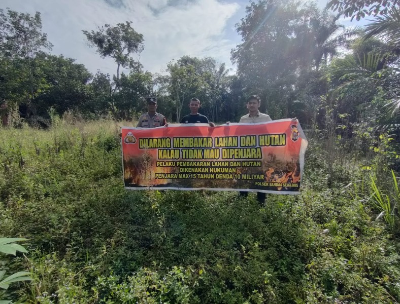 Waspada Karhutla! Kapolsek Bandar Sei Kijang Imbau Masyarakat Tidak Membakar Hutan