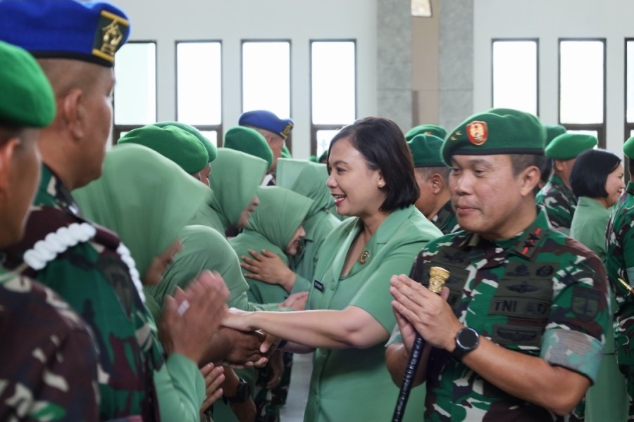 Penuh Khidmat dan Kebanggaan,Ketua Persit KCK PD XIX/TT Pimpin Ziarah HUT Ke 80 Serta Hadiri Laporan Korps Kenaikan Pangkat 