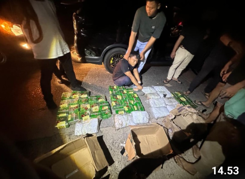 Tim Gabungan Bea Cukai dan Dittipnarkoba Bareskrim Mabes Polri Gagalkan Penyelundupan 38 Kg Sabu di Dumai