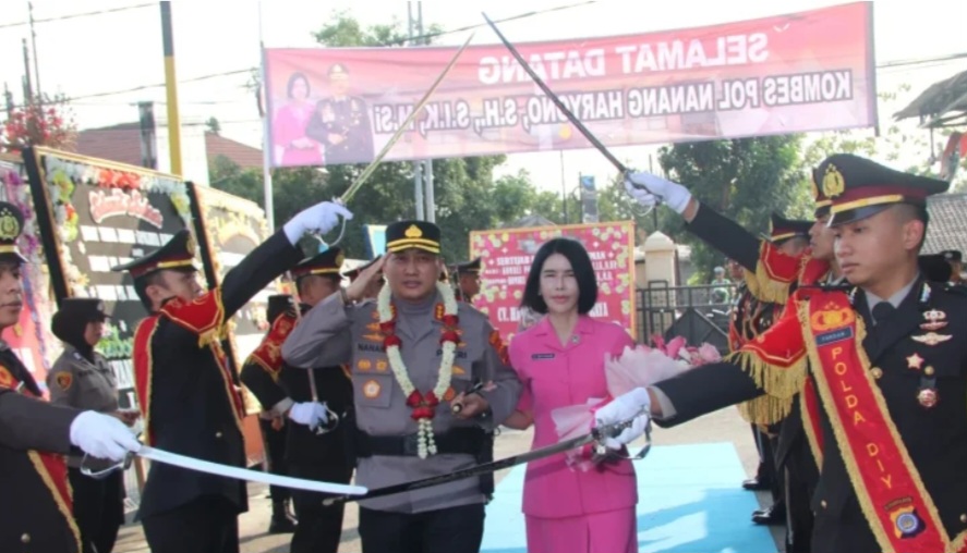 Baru Sertijab, Kapolresta Sleman Lansung di Mutasi, Ini Penggantinya
