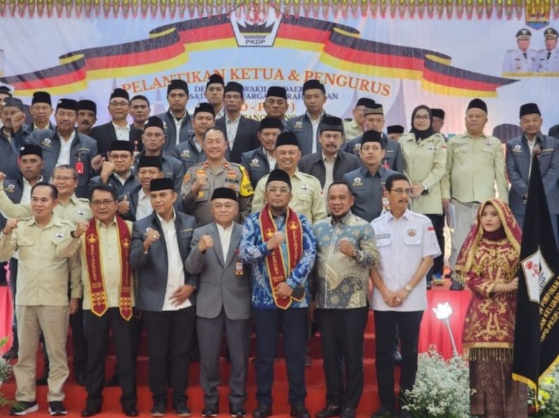 Peduli Dengan Perantau asal Pariaman di Rantau, Haji Arisal Aziz Anggota DPR RI Fraksi PAN Sumbangkan 100 Juta Untuk Wakaf Tanah Makam Warga PKDP di Tangerang