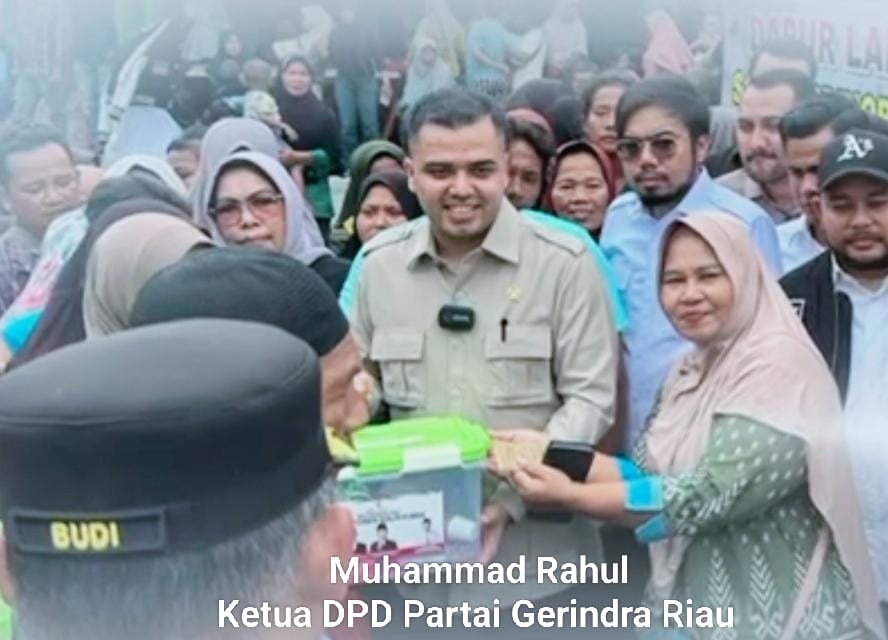 Gerak Cepat, Atas Perintah Ketum Partai Gerindra Prabowo Subianto, M Rahul Ketua DPD Gerindra Riau Kirim Bantuan 15 Ribu Paket Sembako ke Sumbar